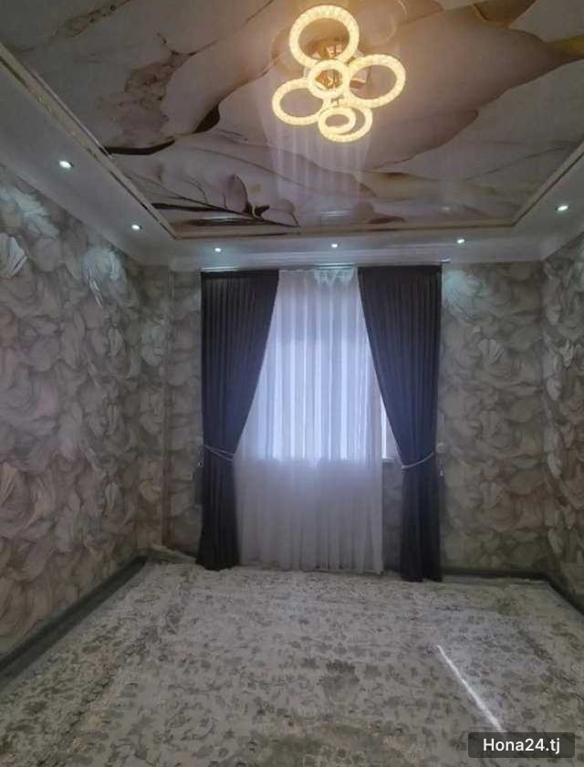 3-комн. квартира, 18-й мкр, 82 м² — 5