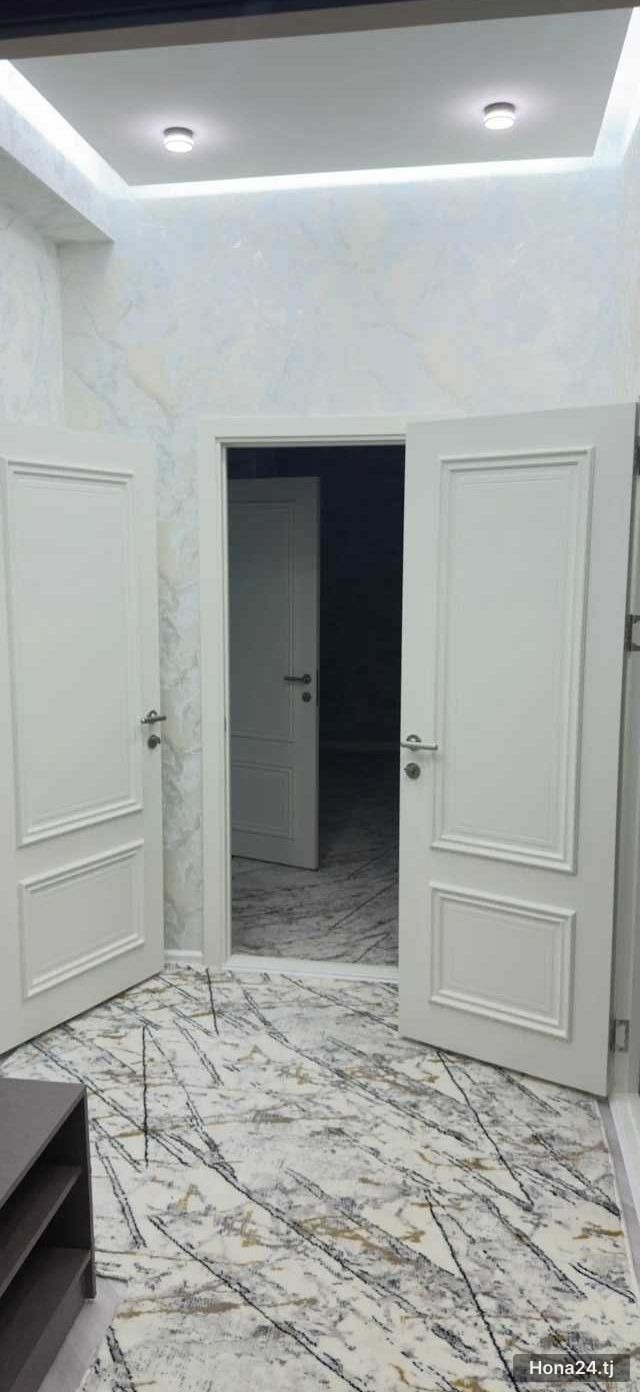2-комн. квартира, 20 мкр, 56 м² — 3