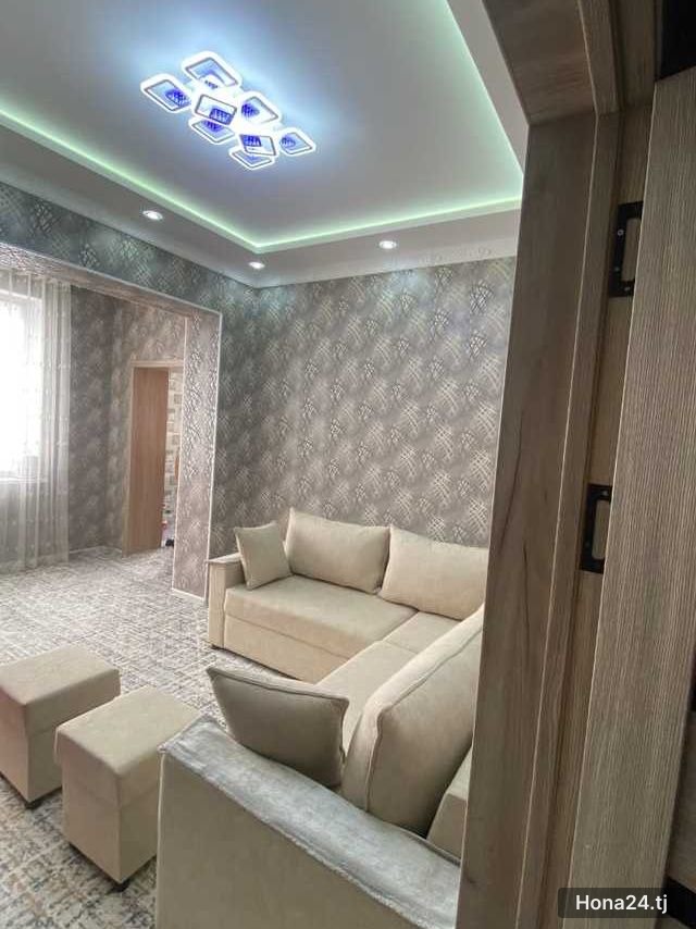 3-комн. квартира, 13-й мкр, 74 м² — 4