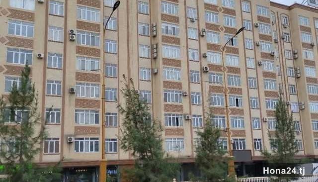 Утоқи тиҷоратӣ, 58 м², 18-ум мкр