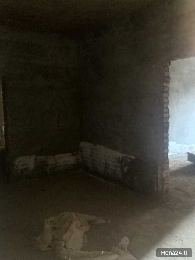 3-комн. квартира, 13-й мкр, 109 м² — 3