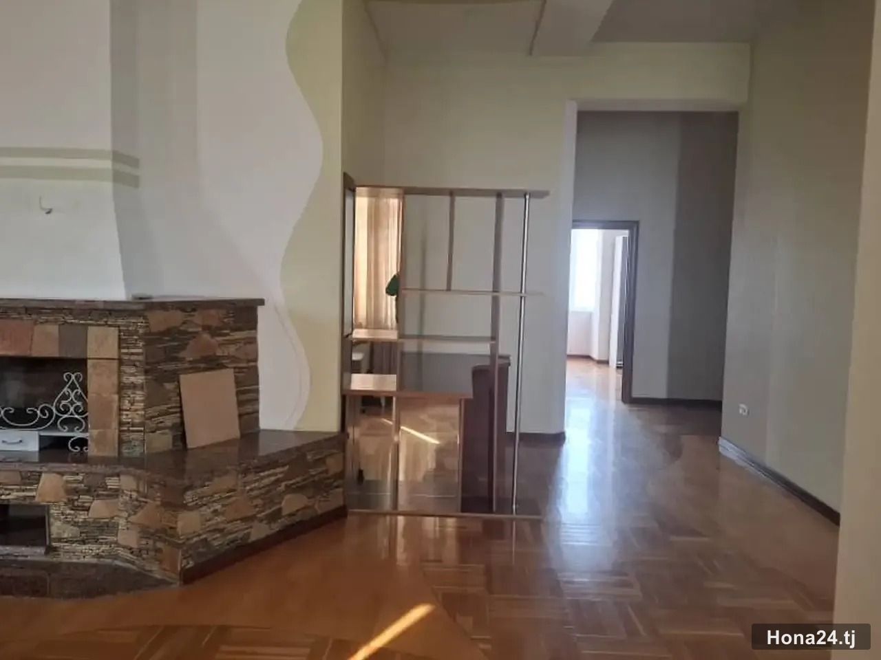 4-комн. квартира, 31 мкр, 200 м² — 8