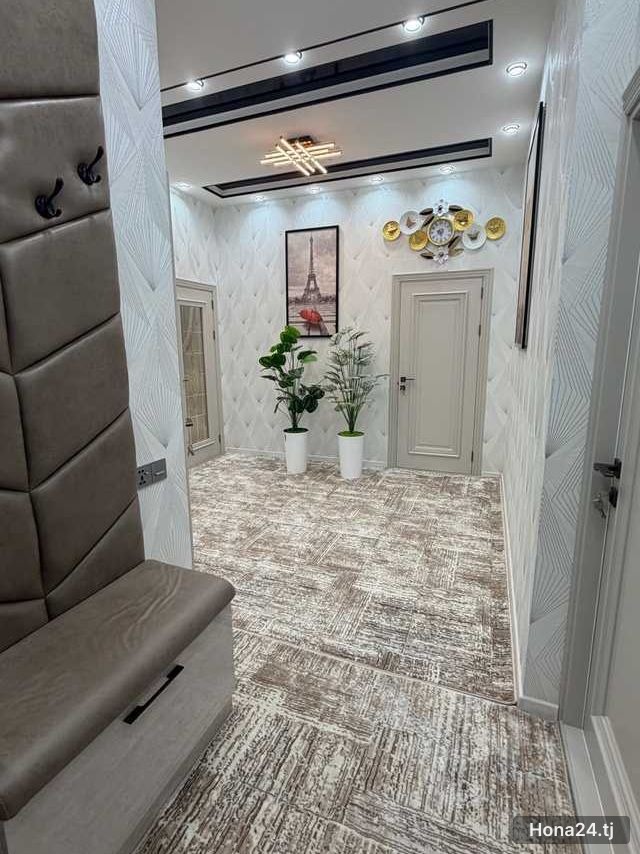 3-комн. квартира, 14-й мкр, 83 м² — 9