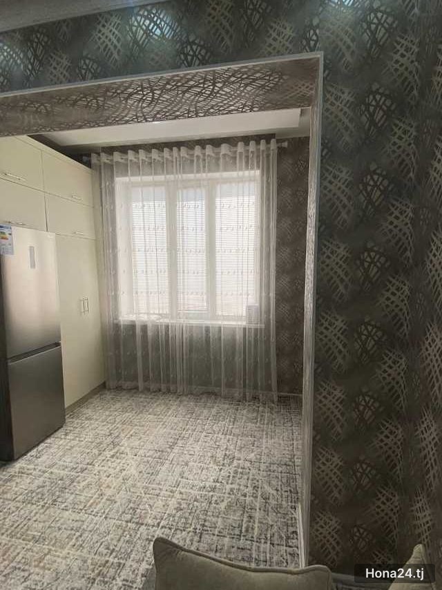3-комн. квартира, 13-й мкр, 74 м² — 5