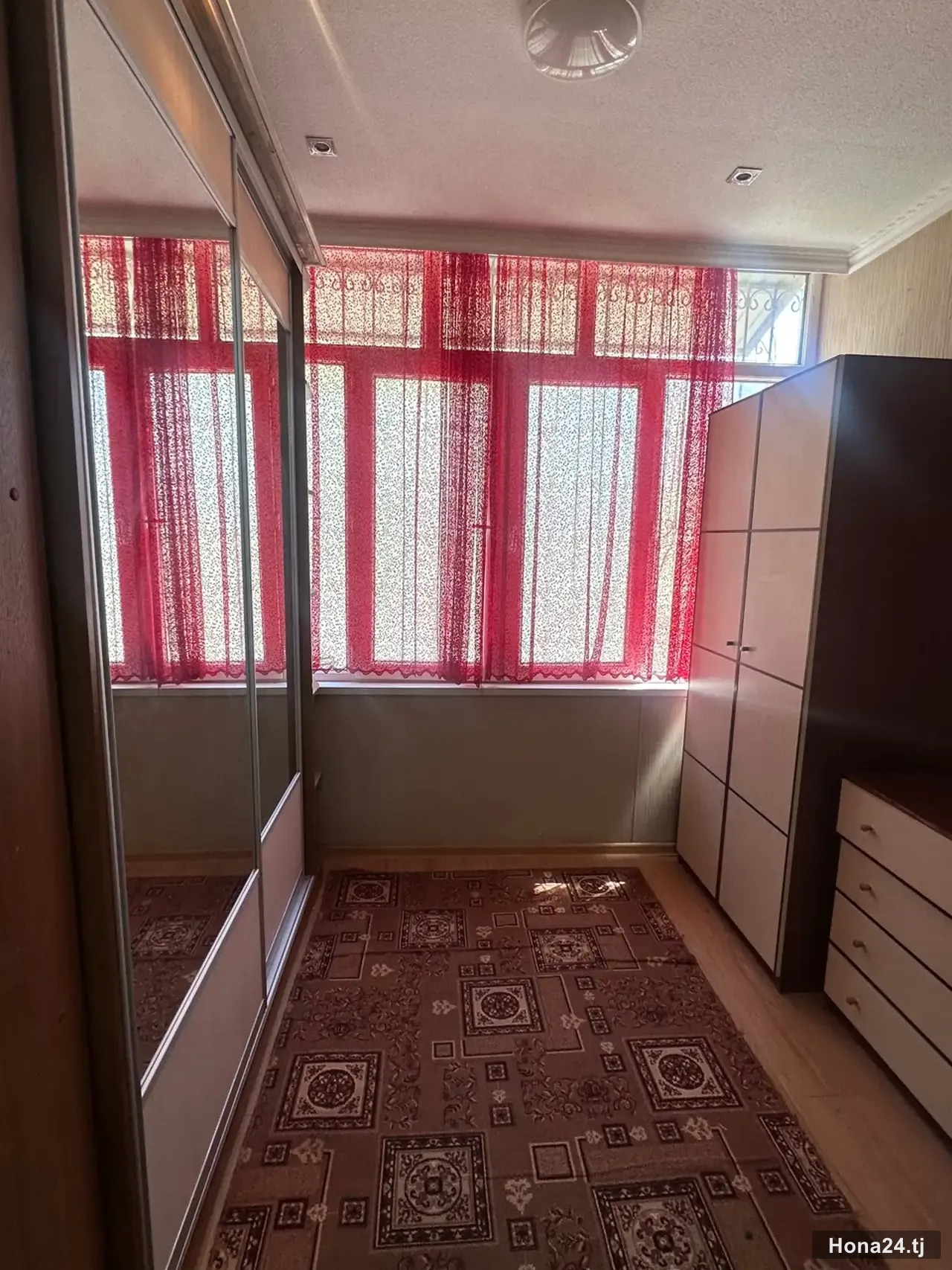 3-комн. квартира, 19-й мкр, 100 м² — 9