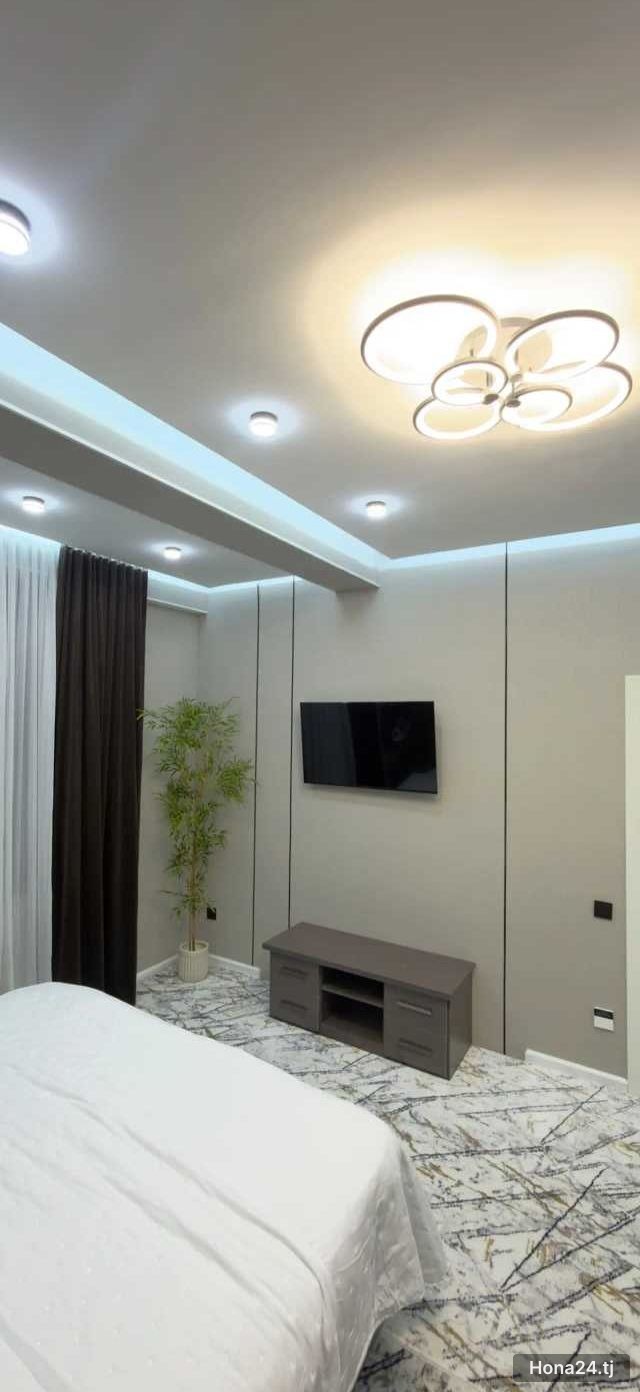 2-комн. квартира, 20 мкр, 56 м² — 4