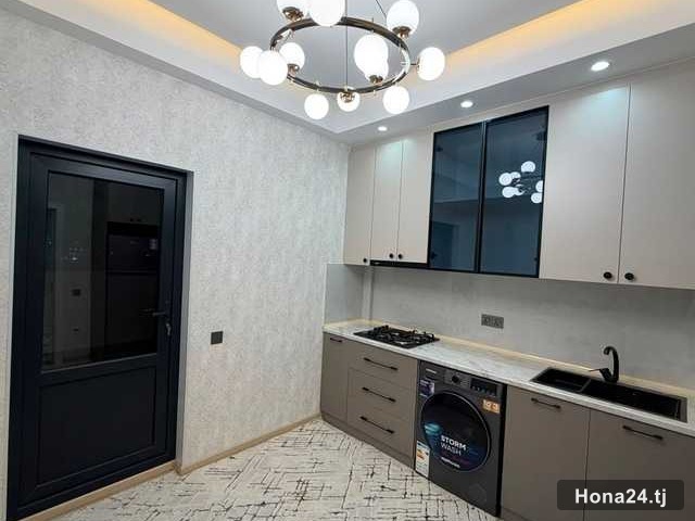 2-комн. квартира, 32 мкр, 55 м² — 10