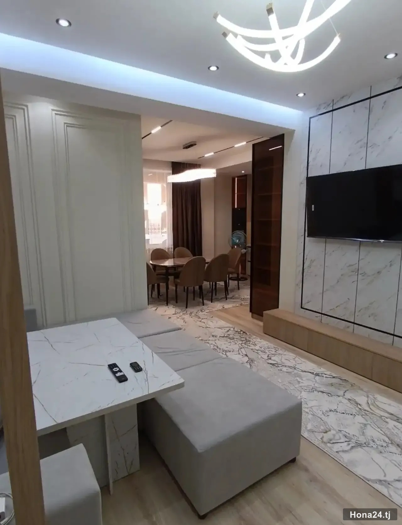 2-комн. квартира, Универмаг, 75 м² — 2