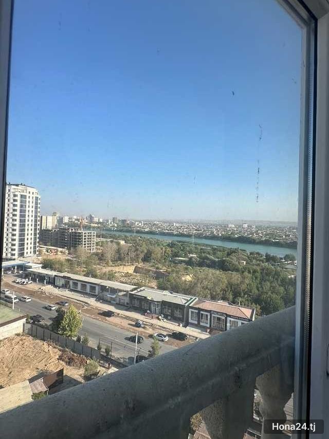 3-комн. квартира, 18-й мкр, 94 м² — 10