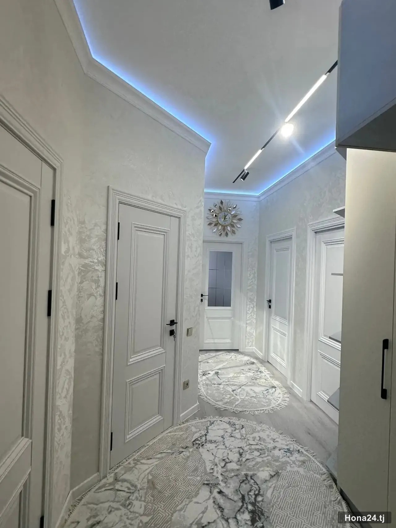 2-комн. квартира, 8-й мкр, 55 м² — 6