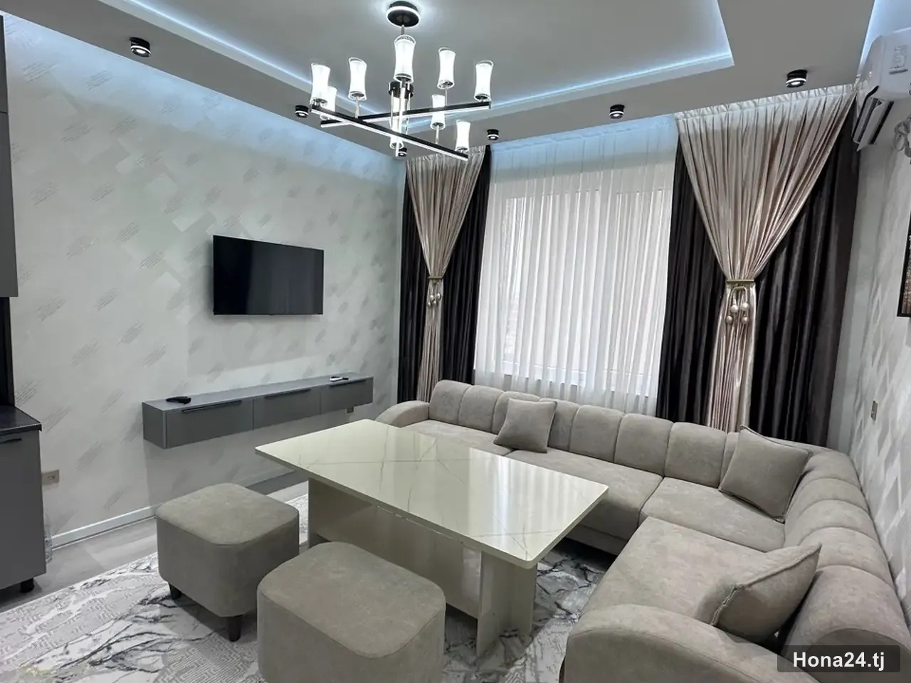 2-комн. квартира, 8-й мкр, 55 м² — 3