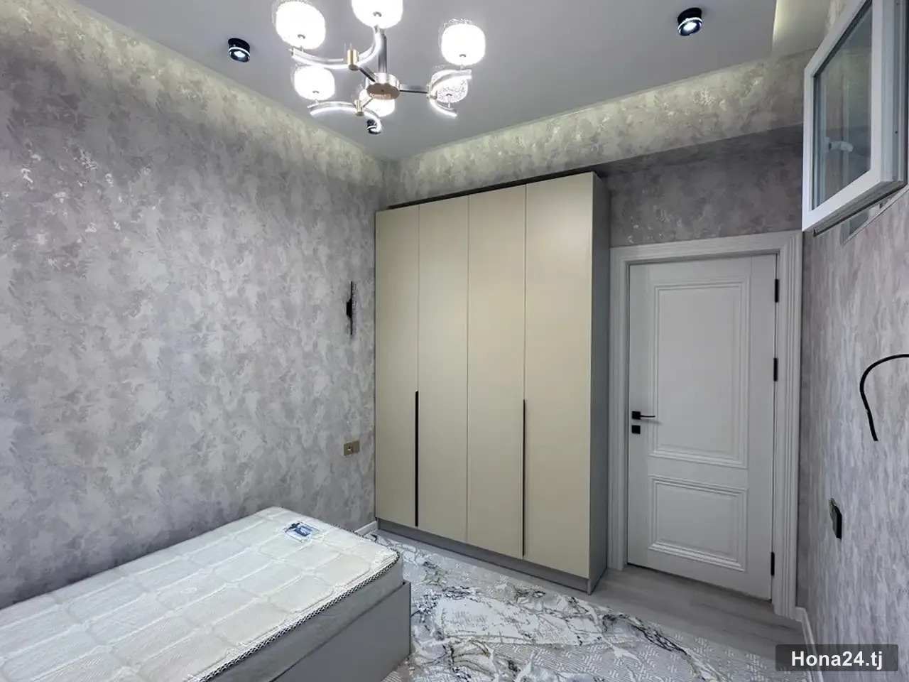 2-комн. квартира, 8-й мкр, 55 м² — 9