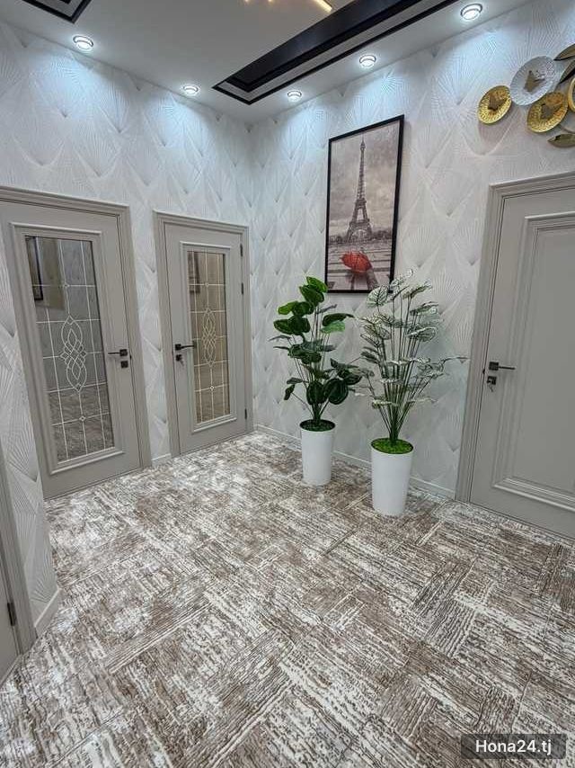 3-комн. квартира, 14-й мкр, 83 м² — 10