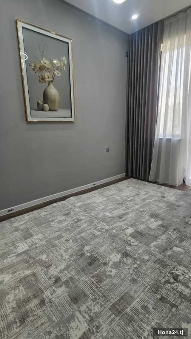 2-комн. квартира, 30 мкр, 63 м² — 2