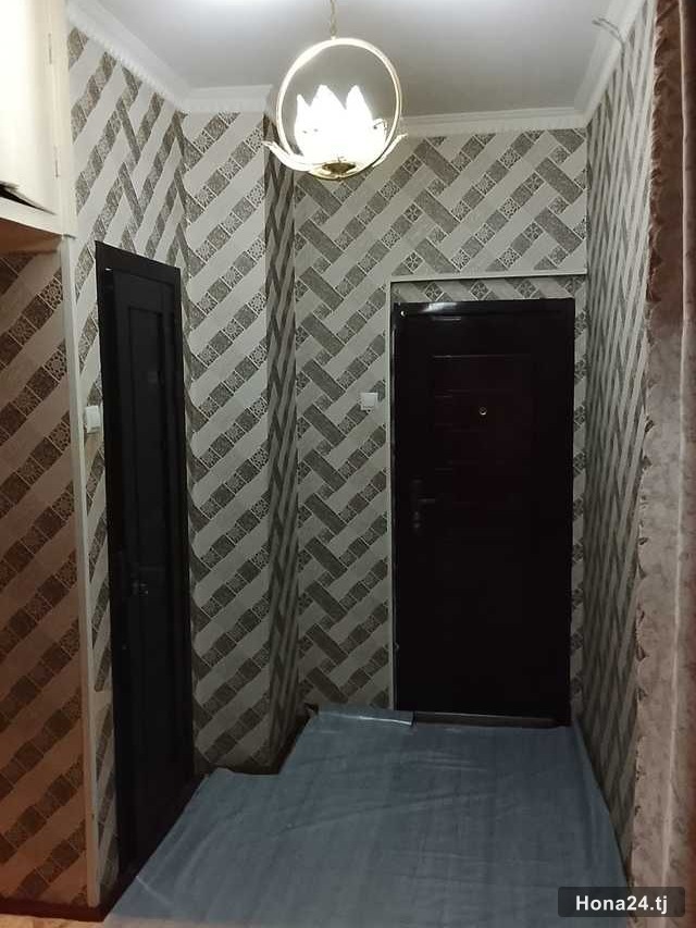 2-комн. квартира, 12-й мкр, 60 м² — 6