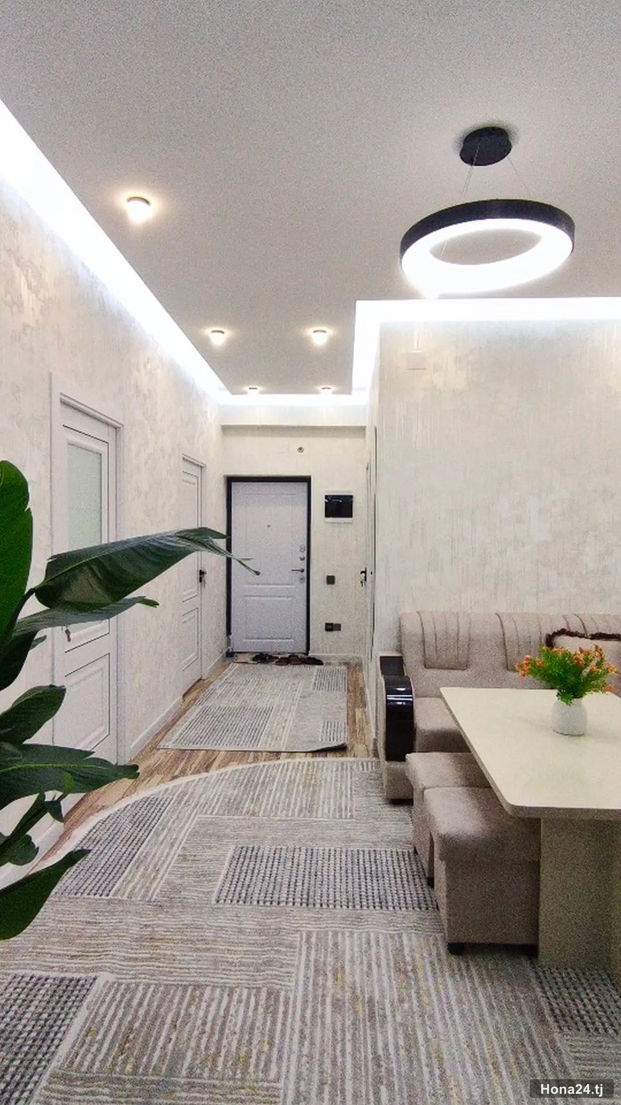2-комн. квартира, 33-й мкр, 57 м² — 9