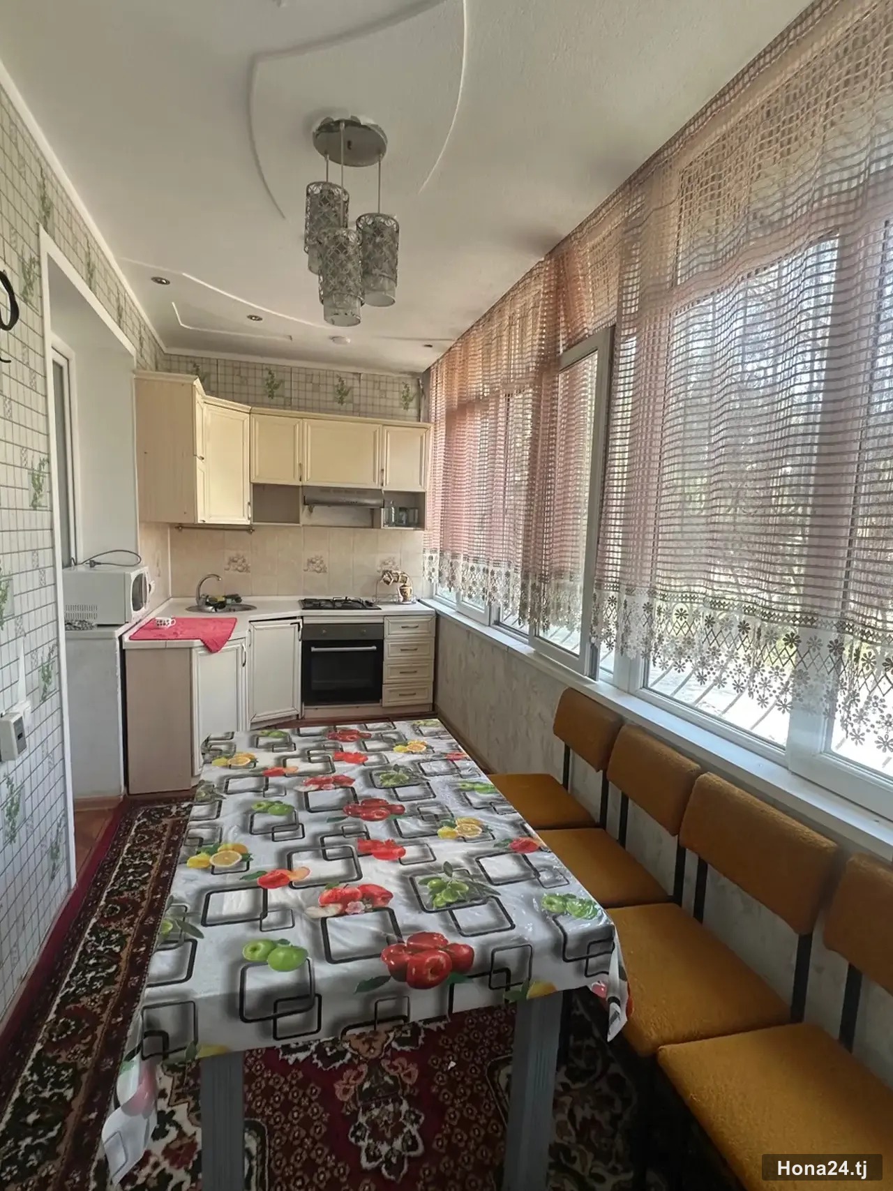 3-комн. квартира, 19-й мкр, 100 м² — 10