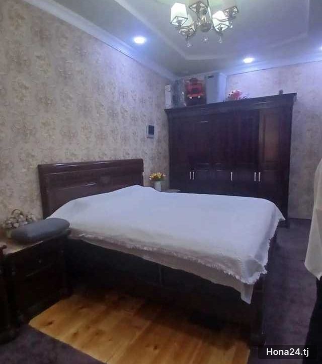 3-комн. квартира, 19-й мкр, 80 м² — 3