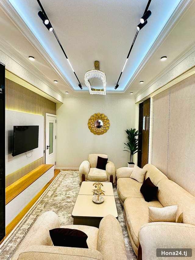 2-комн. квартира, 33-й мкр, 69 м²