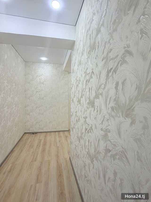 1-комн. квартира, 30 мкр, 43 м² — 6