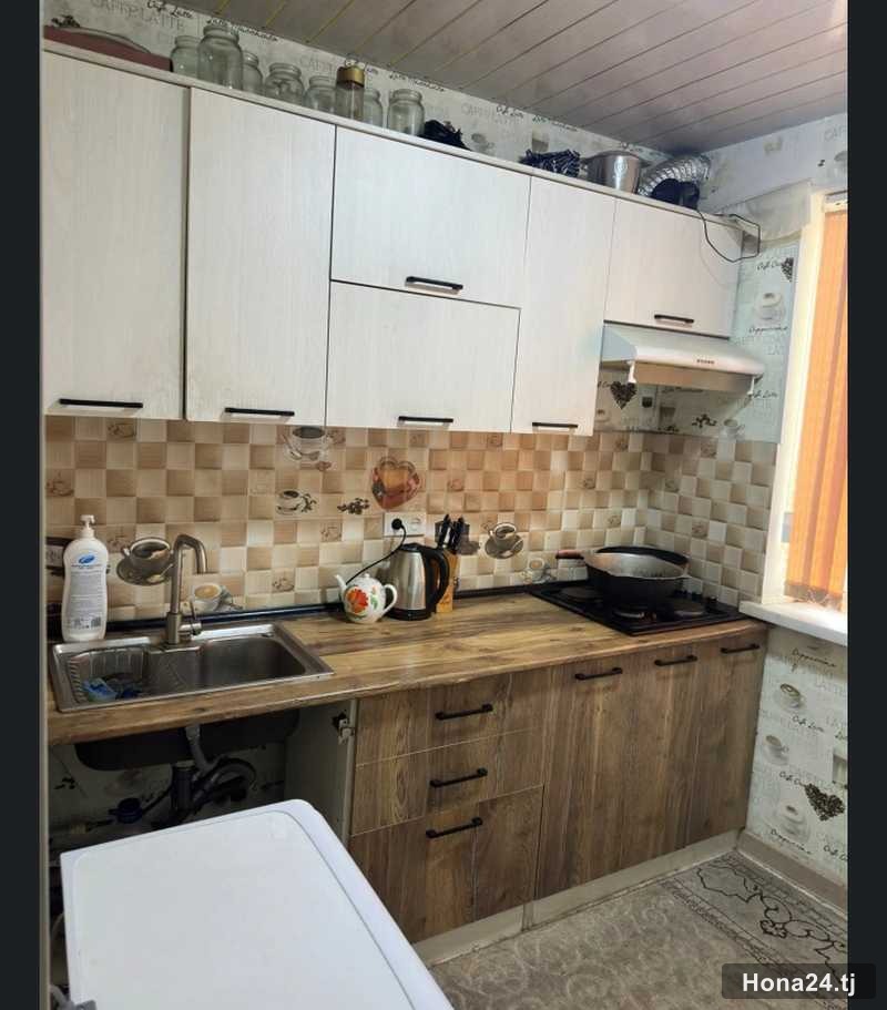 2-комн. квартира, 20 мкр, 47 м² — 6