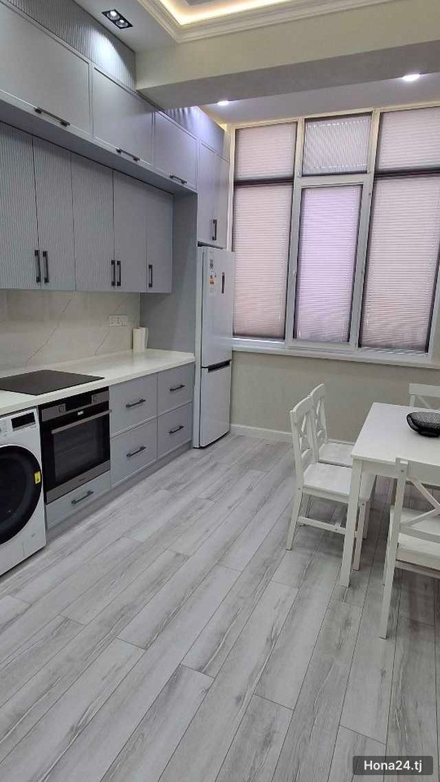 2-комн. квартира, 34-й мкр, 63 м² — 9