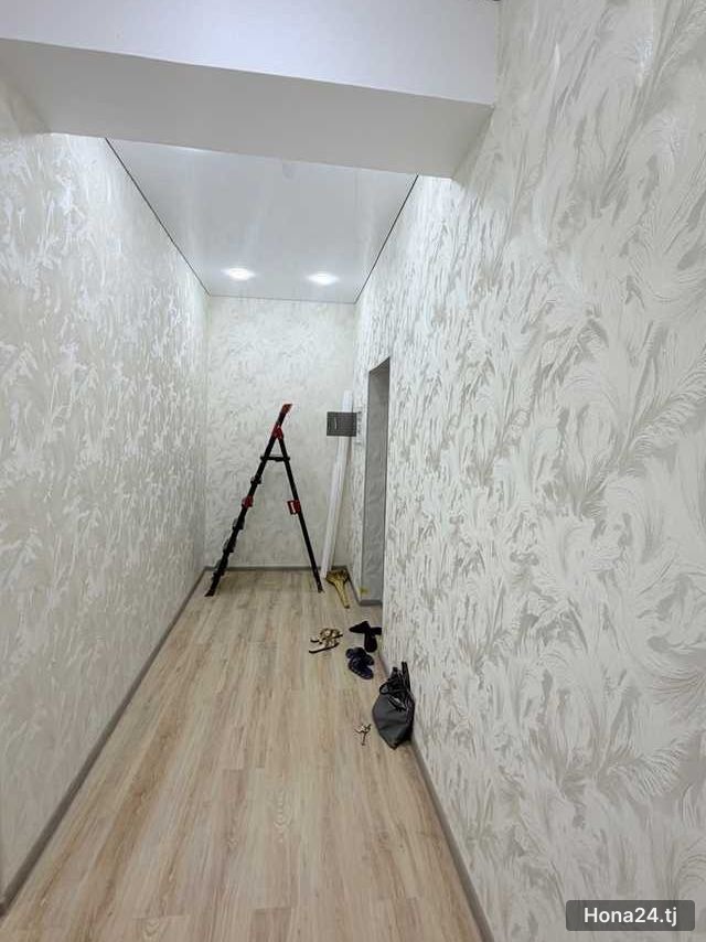 1-комн. квартира, 30 мкр, 43 м² — 8