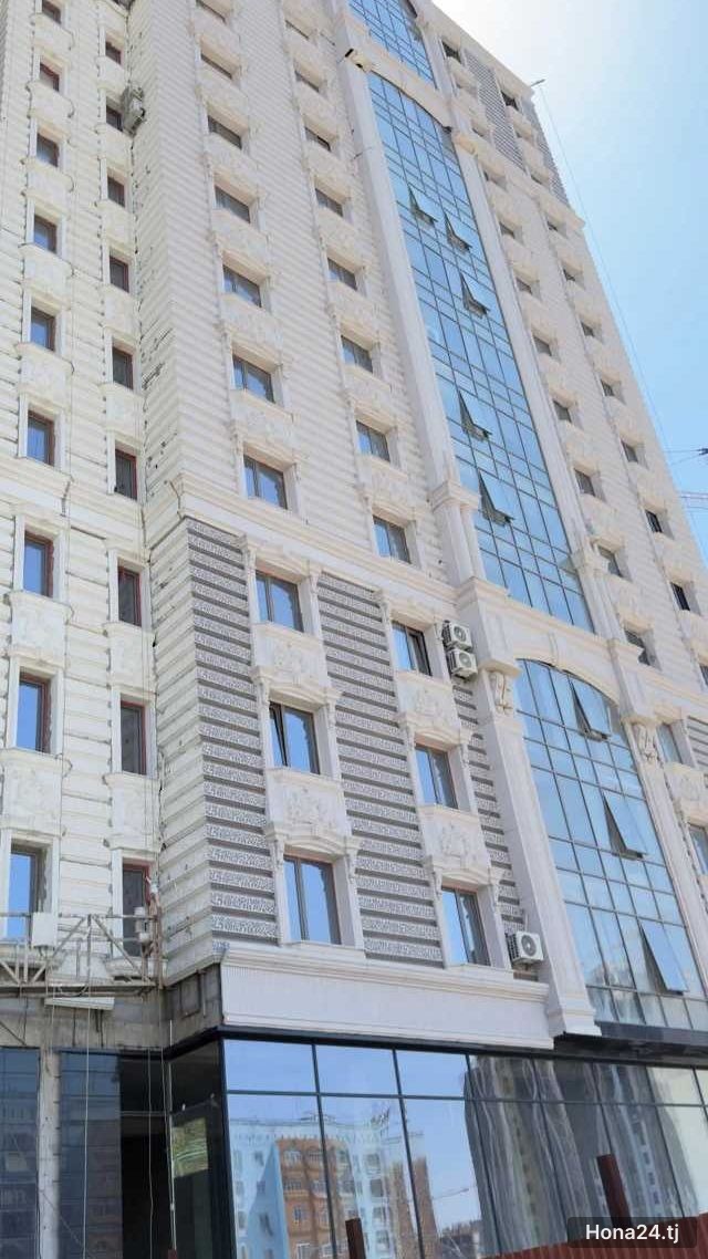 2-комн. квартира, 20 мкр, 56 м² — 12