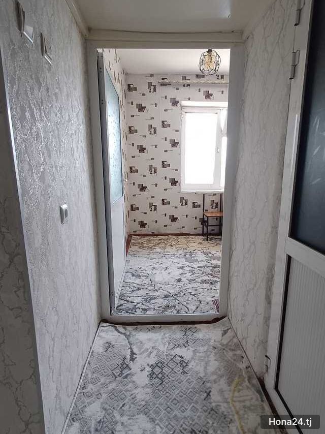 2-комн. квартира, 18-й мкр, 37 м² — 4