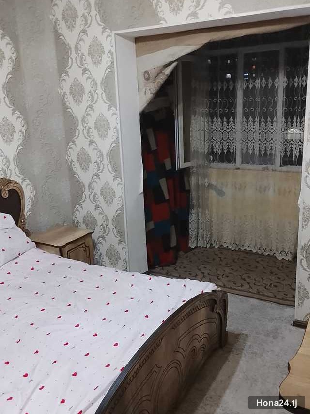 2-комн. квартира, 12-й мкр, 60 м² — 4
