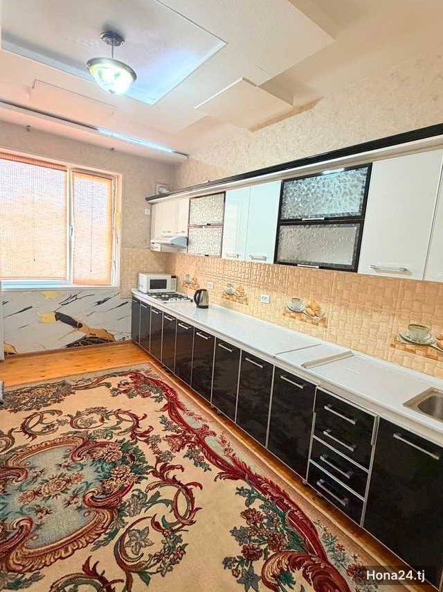 3-комн. квартира, Стадион, 87 м² — 2