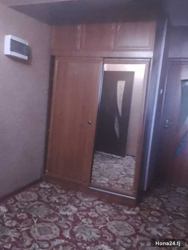 3-комн. квартира, Горбольница, 65 м² — 3